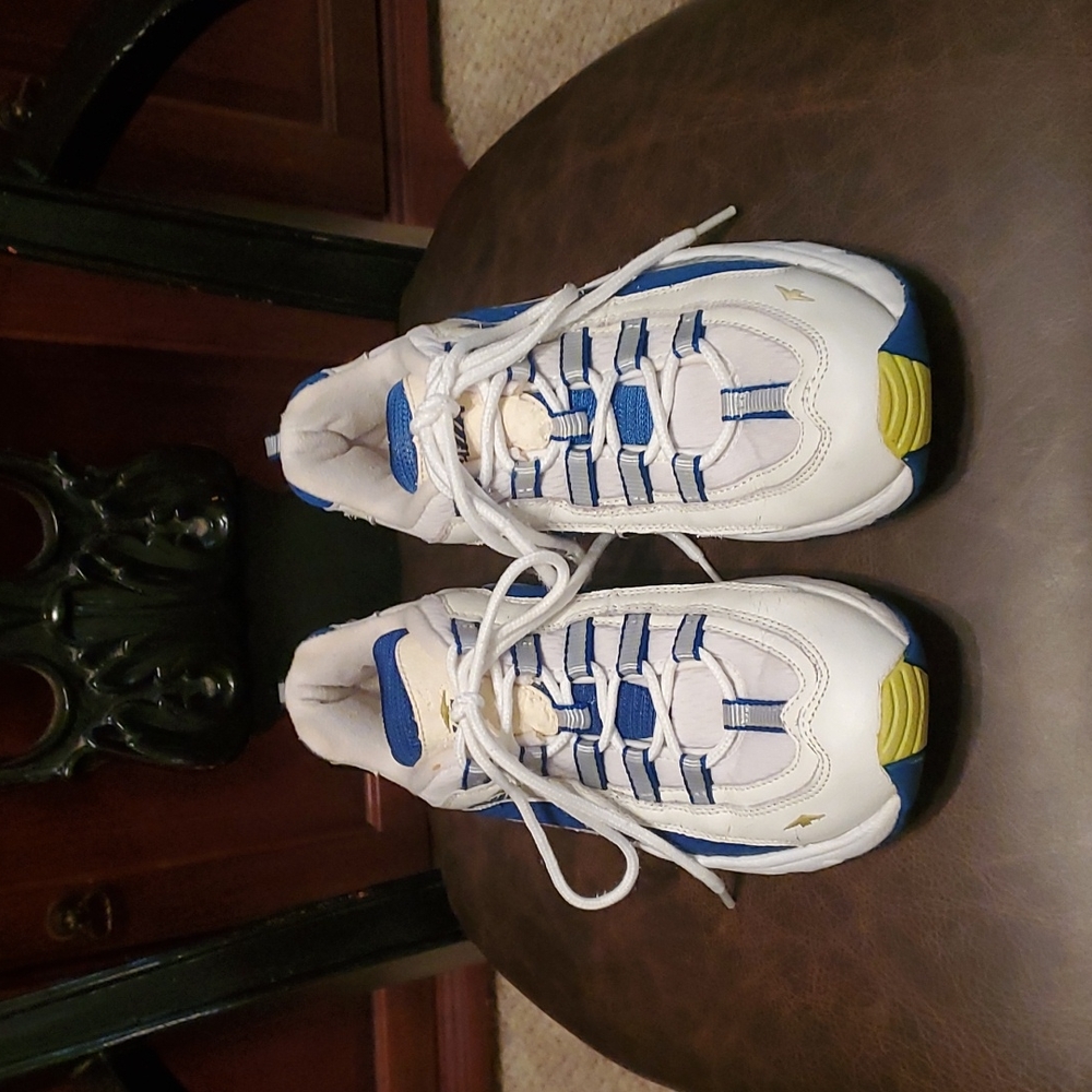 Avia Running/ Walking Shoes